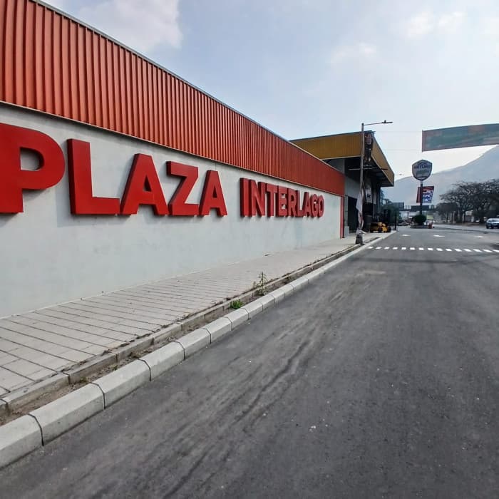 Local Comercial en Renta en Interlago Amatitlán - foto 1