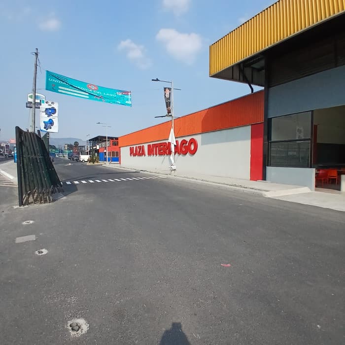 Local Comercial en Renta Plaza Inter Lago - foto 1