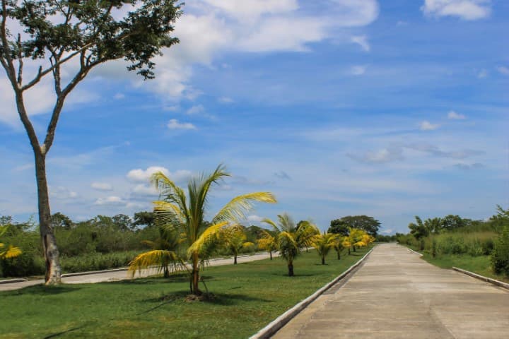 Terreno en Venta en Lagunas de Monterrico II Santa Rosa - foto 1