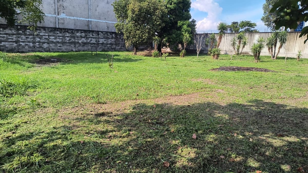 En Renta terreno comercial en Villla Nueva Guatemala - foto 1