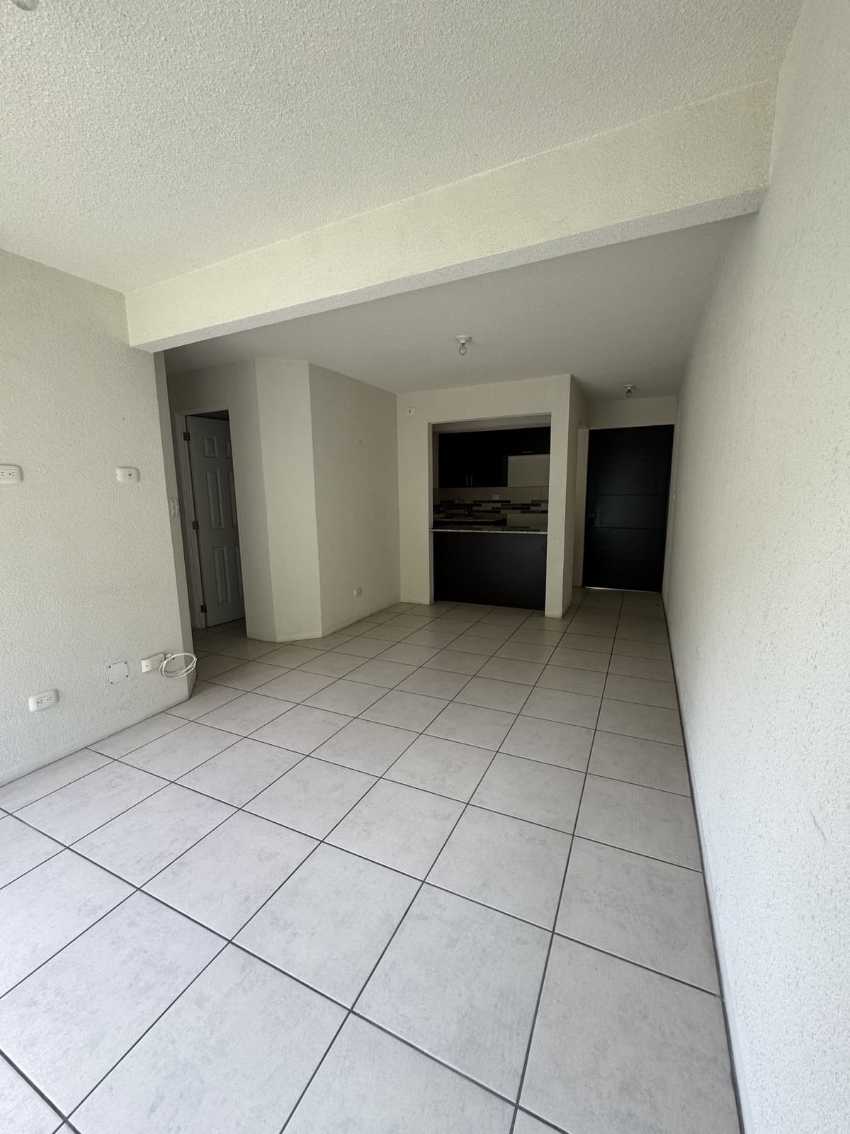 Vendo Apartamento en Edificio Entre Valles Villa Nueva  - foto 1