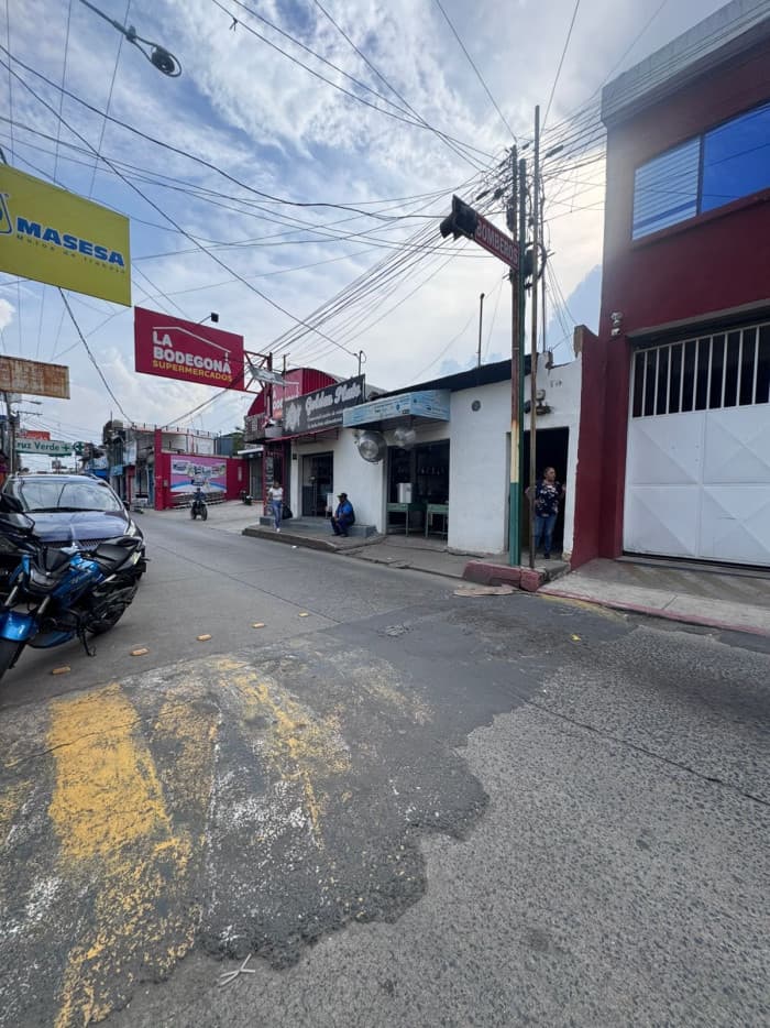 Terreno Comercial en Renta y Venta Amatitlán  - foto 1