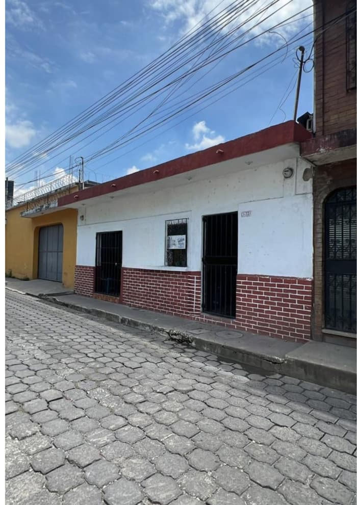Casa en venta en Amatitlán para inversionista - foto 1