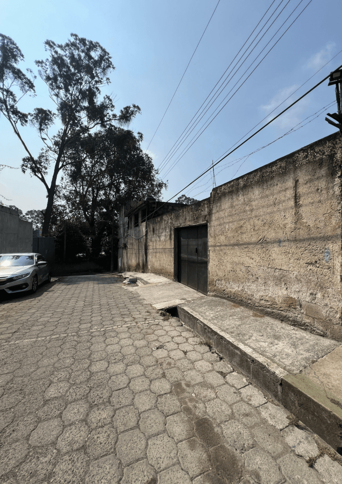 Casa en venta para uso comercial e industrial - foto 1