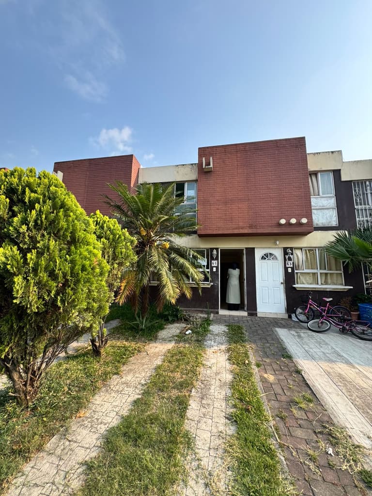 casa tipo Town House en Venta - foto 1