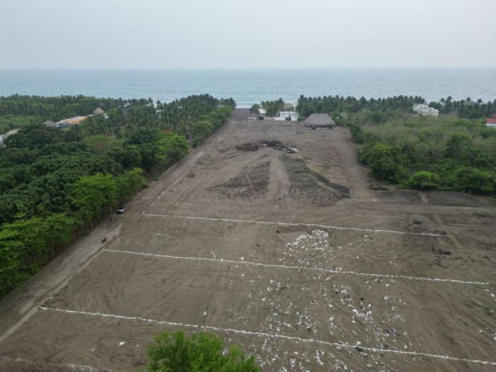 Terreno Vacacional en venta en Monterrico - foto 2