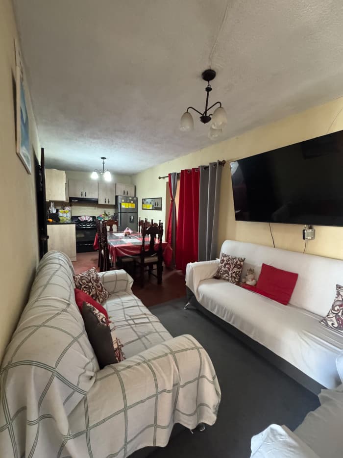 Vendo Casa de Un Nivel en Zona 4 de Villa Nueva  - foto 2
