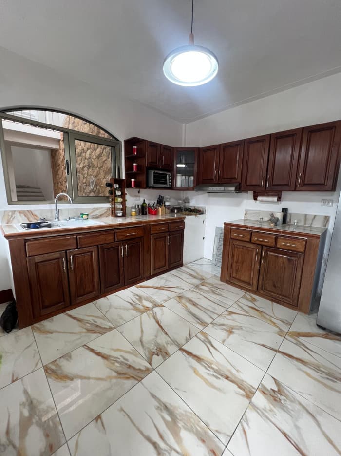 Hermosa Casa moderna en Venta a 10 minutos de Antigua - foto 9