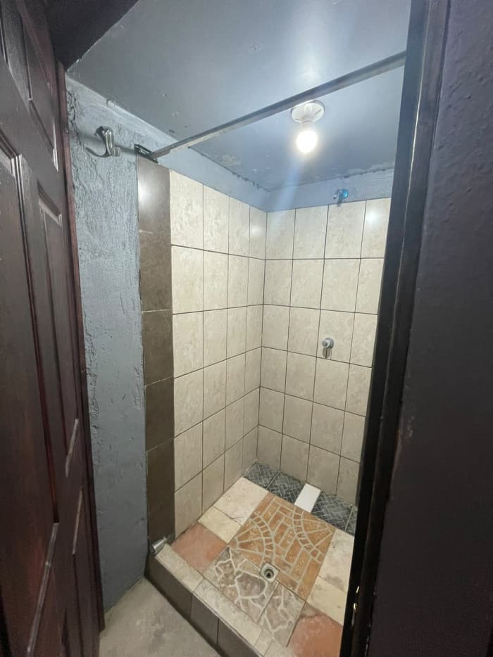 Casa en Venta de 4 Habitaciones en Villa Nueva Zona 4 - foto 11