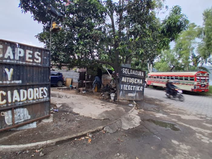 Terreno en Venta en esquina villa canales - foto 4