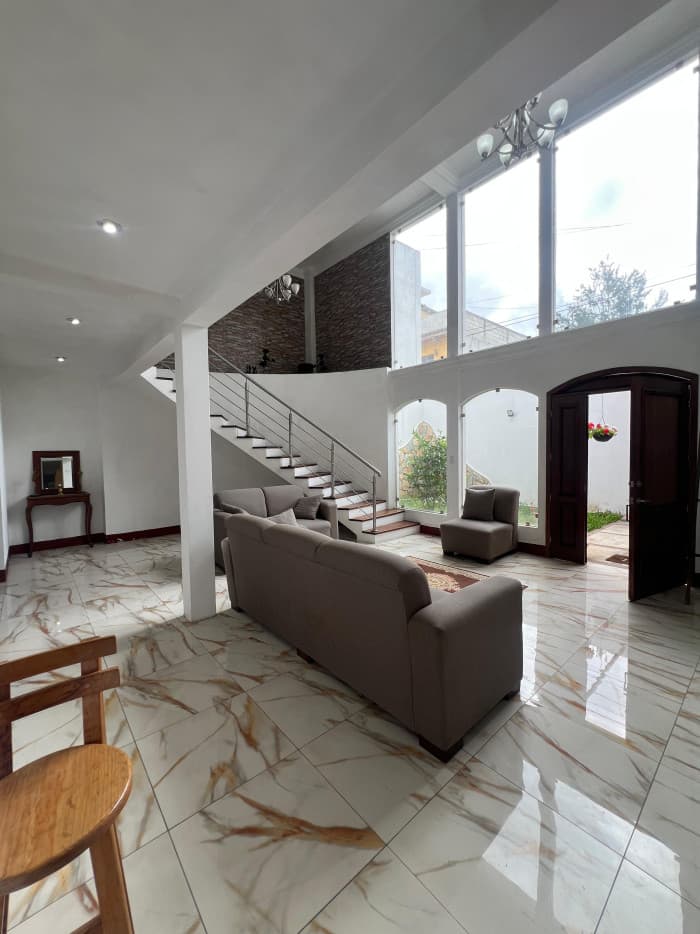 Hermosa Casa moderna en Venta a 10 minutos de Antigua - foto 3