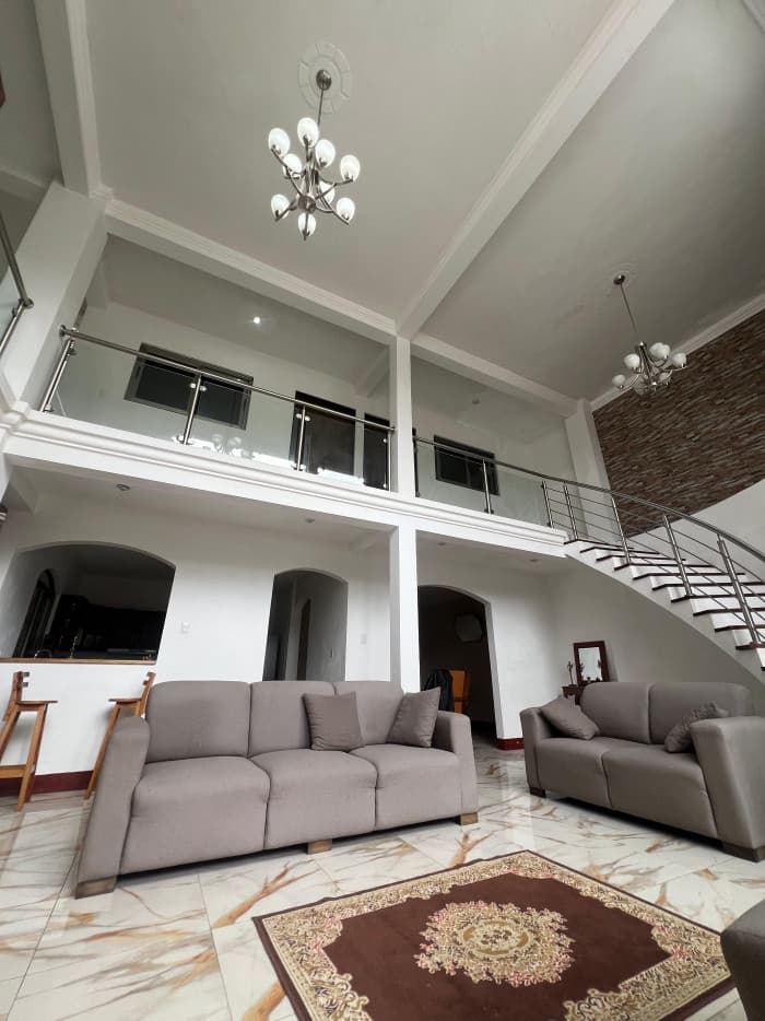 Hermosa Casa moderna en Venta a 10 minutos de Antigua - foto 2