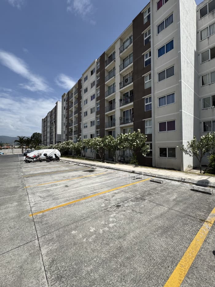 Vendo Apartamento en Edificio Entre Valles Villa Nueva  - foto 2