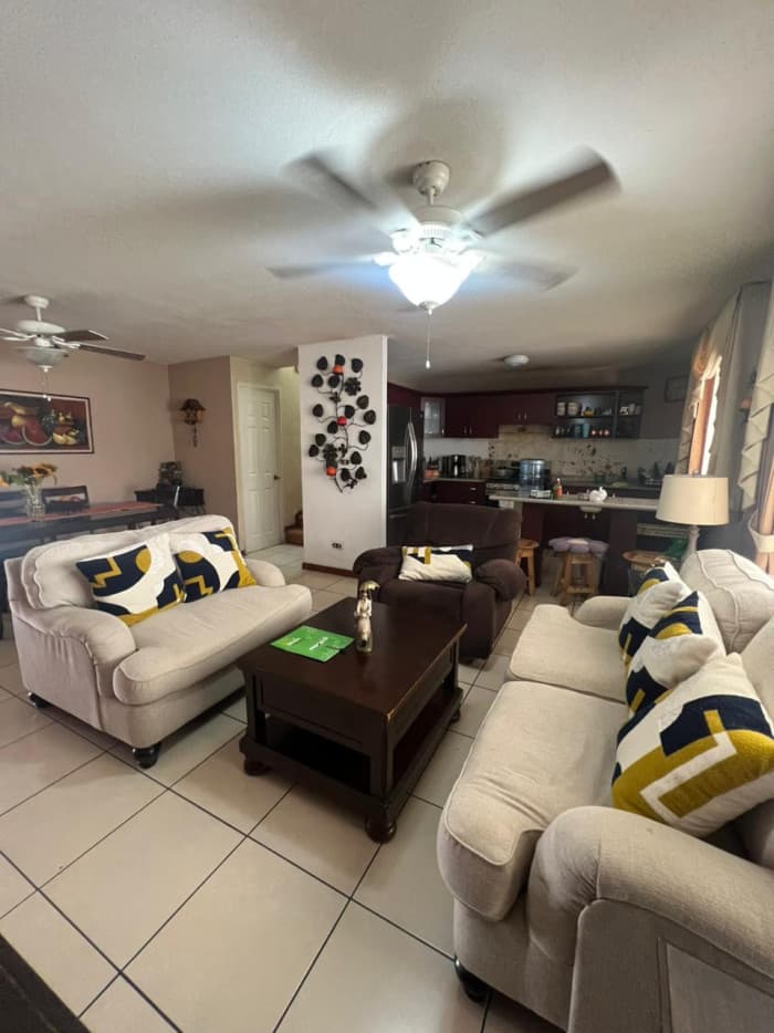 Casa en Venta Jardines de Verona. - foto 4