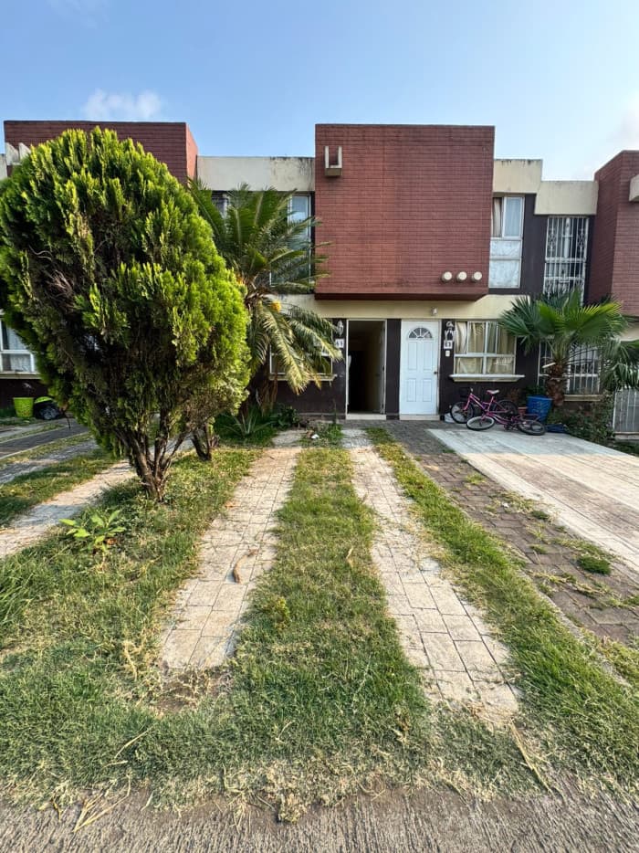 casa tipo Town House en Venta - foto 2
