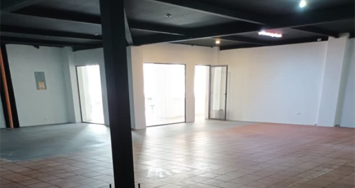 Local Comercial en Renta con Alta Exposición en VN - foto 4