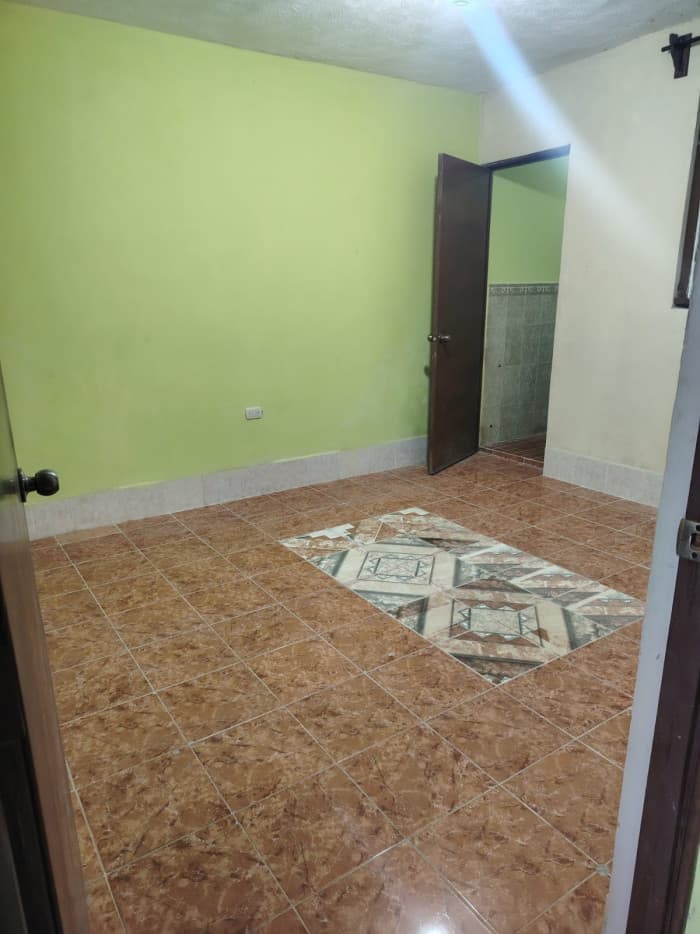 CASA EN VENTA LOS EUCALIPTOS SAN MIGUEL PETAPA - foto 11