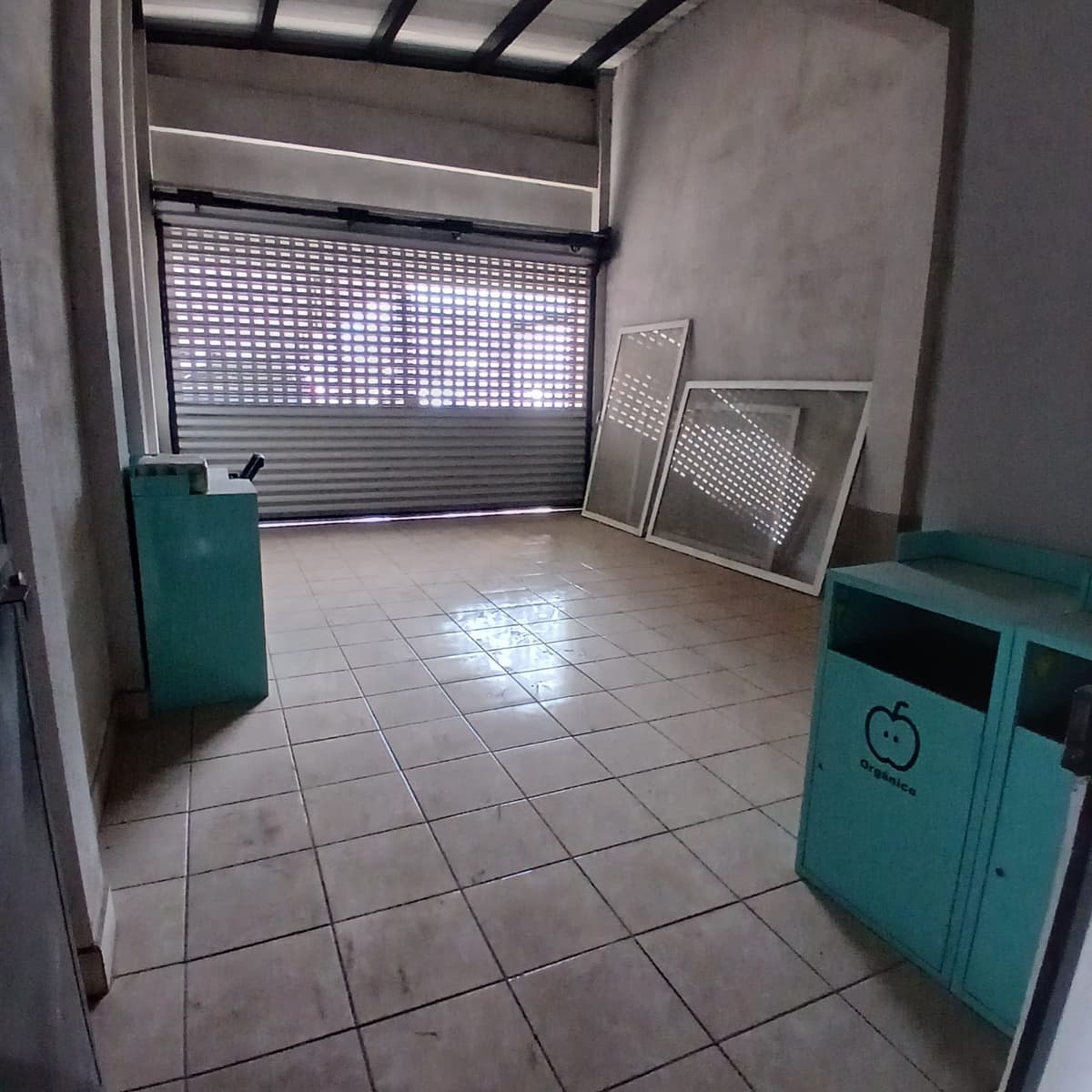 Local Comercial en Renta Plaza Inter Lago - foto 2