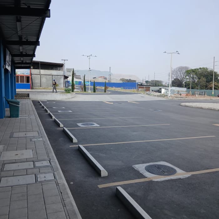 Local Comercial en Renta en Interlago Amatitlán - foto 8