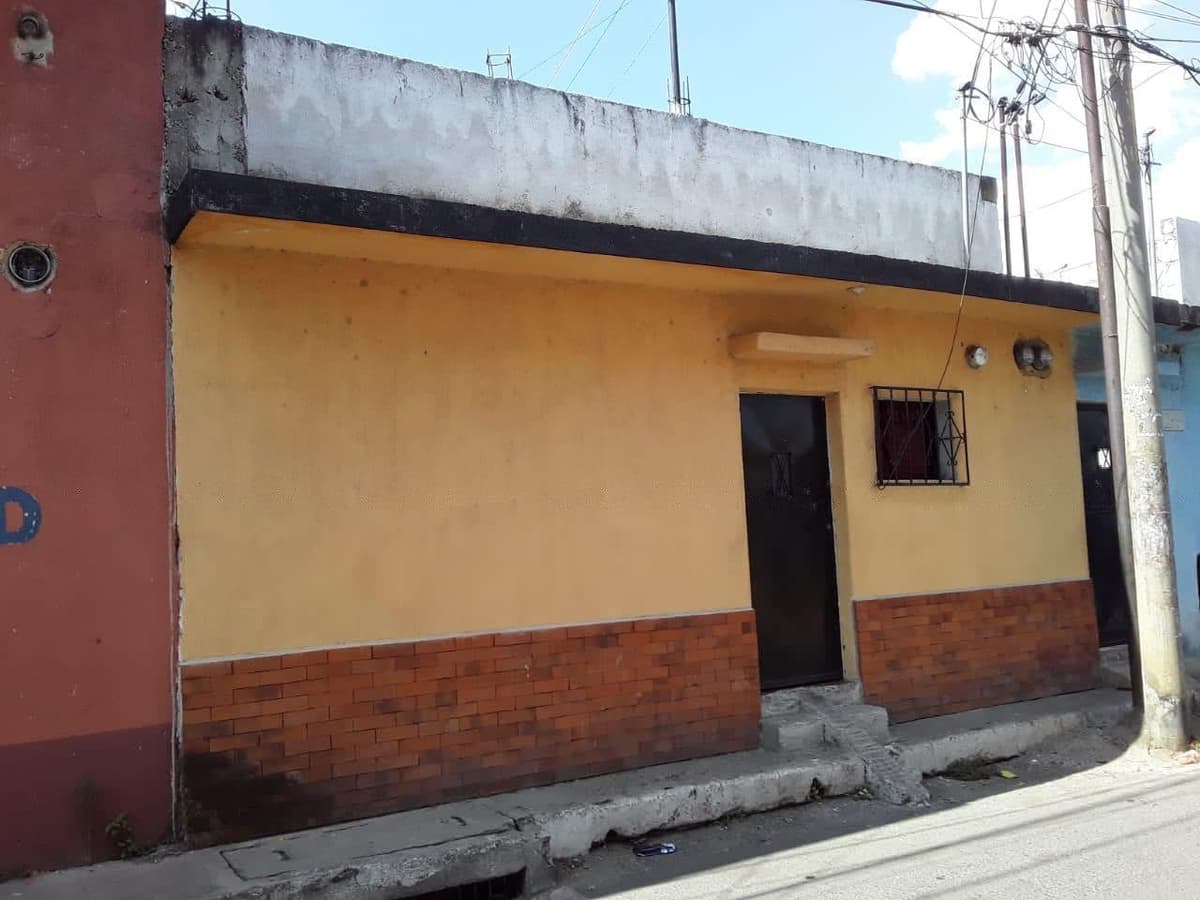 Casa en Venta en Villa Nueva, cerca de Calle Real - foto 1