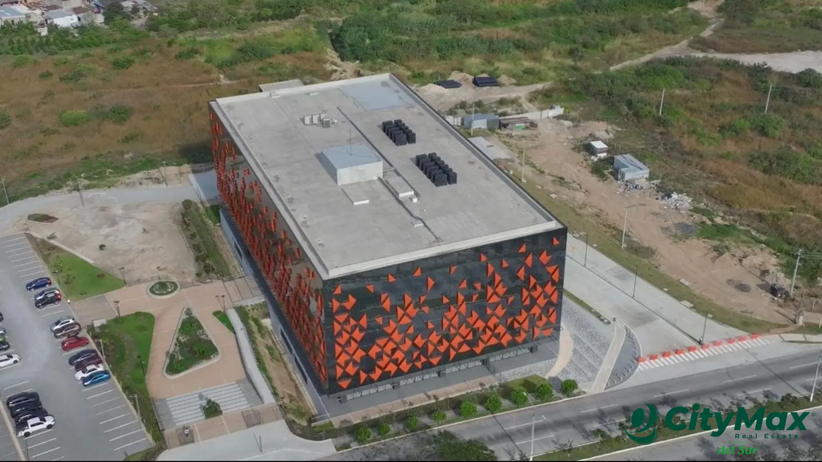 Oficinas en Renta Villa Nueva Torre Fuego - foto 1