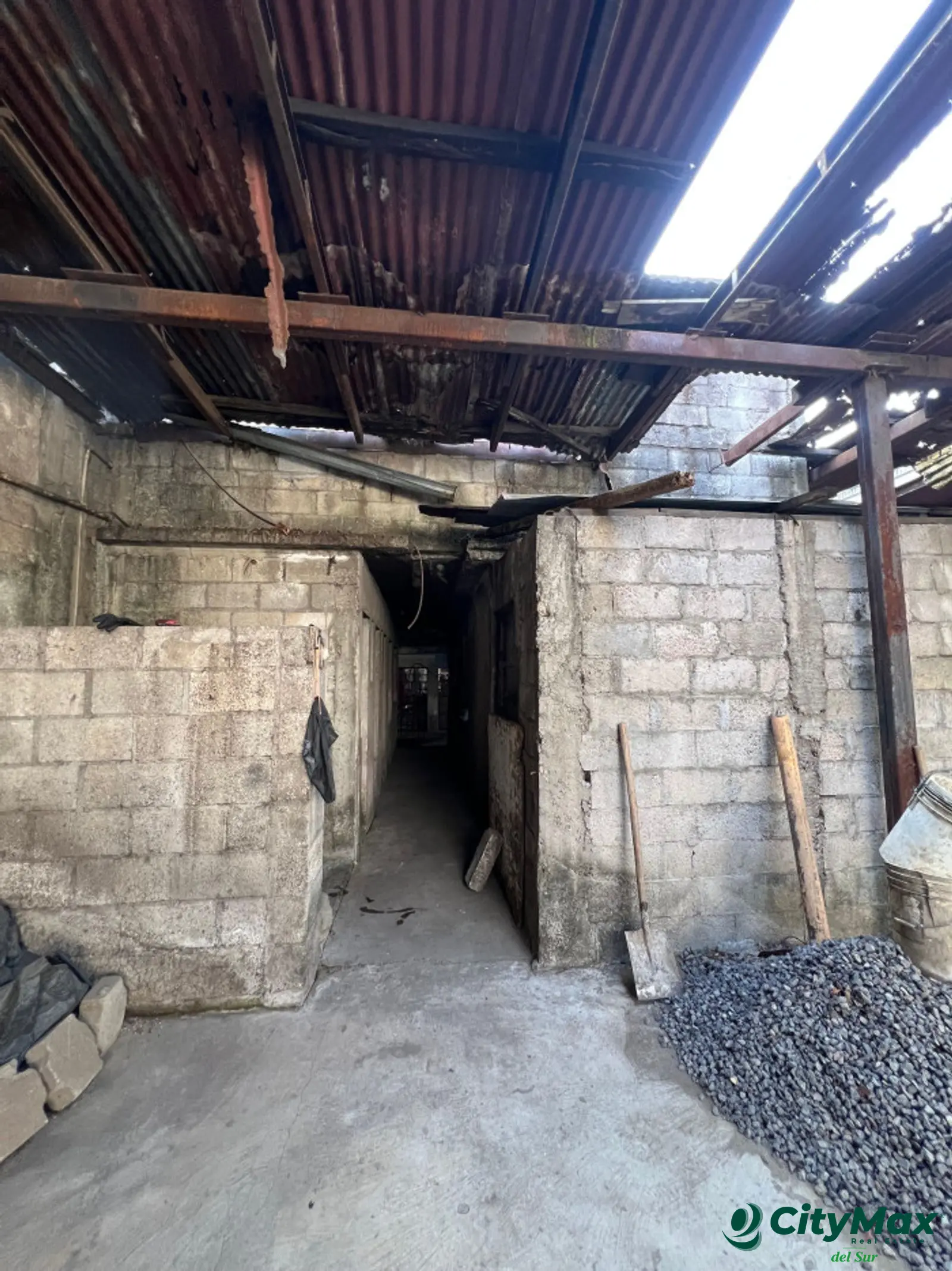 Casa en venta para uso comercial e industrial - foto 11