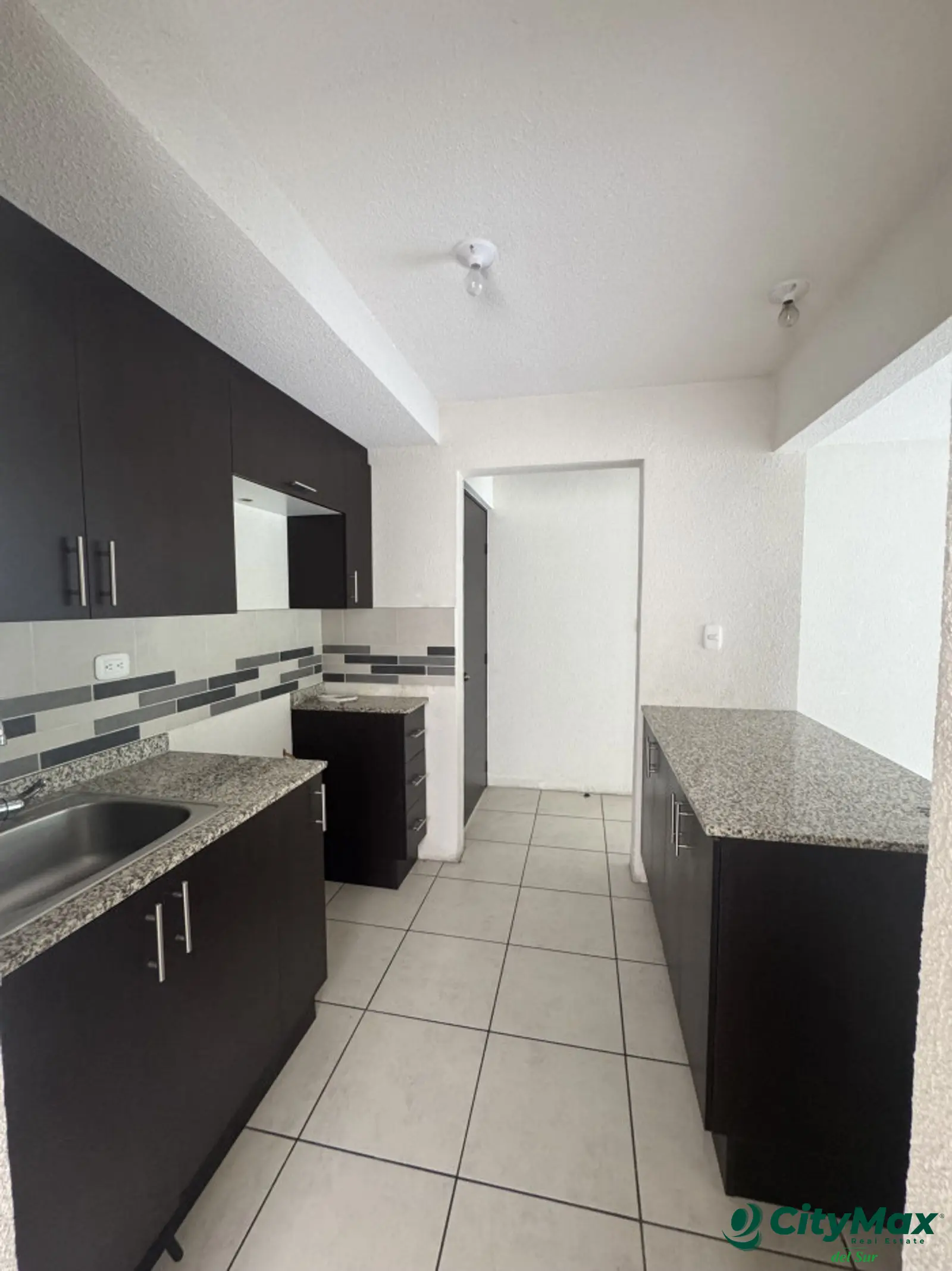 Vendo Apartamento en Edificio Entre Valles Villa Nueva  - foto 7