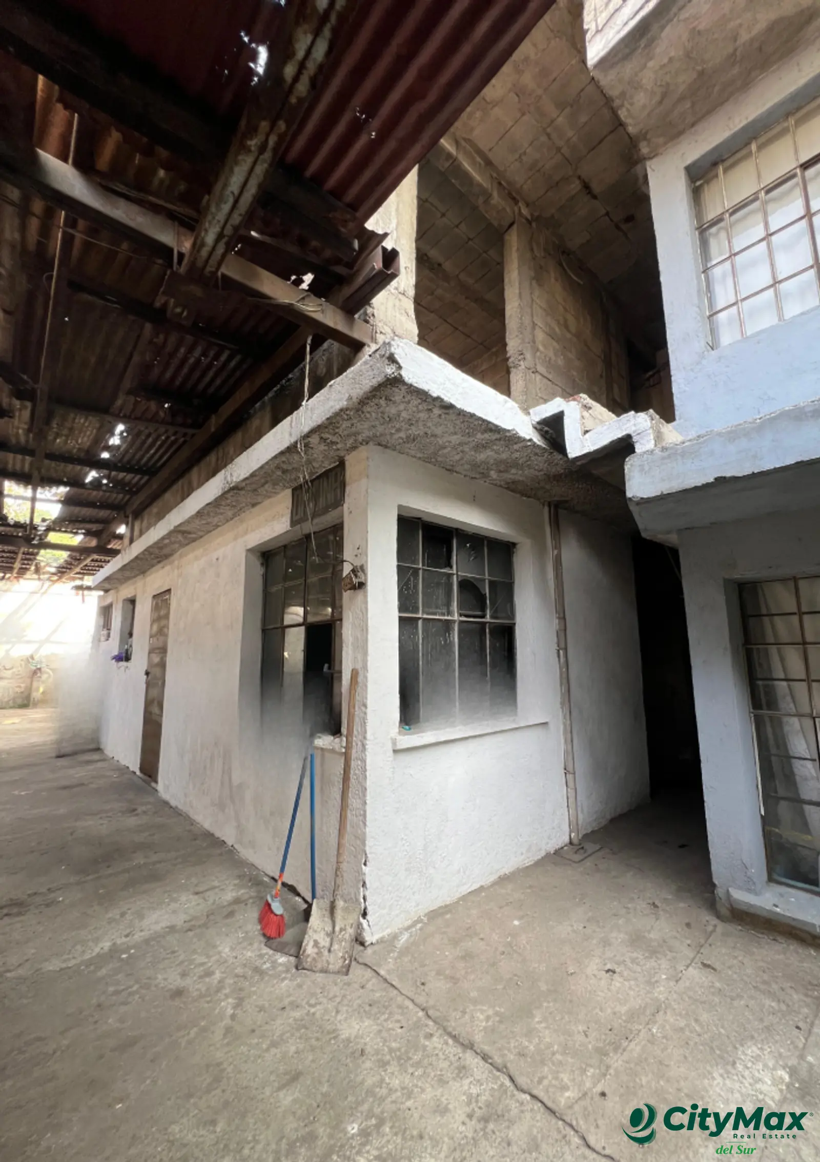 Casa en venta para uso comercial e industrial - foto 13