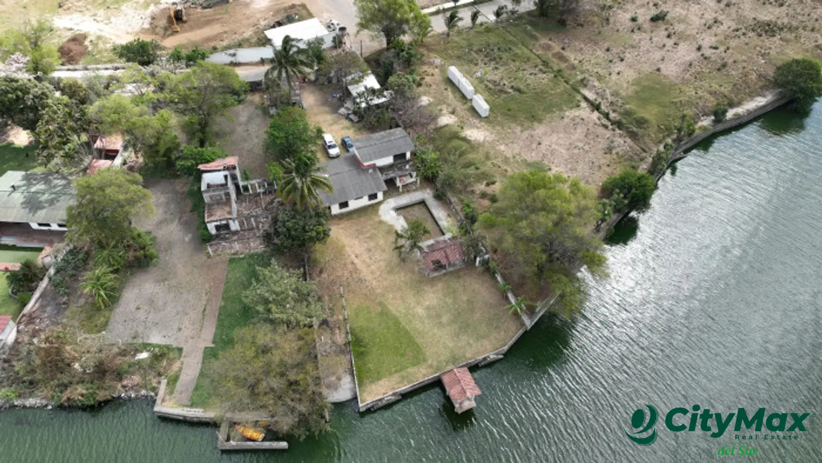 Chalet en venta a orilla del lago Amatitlán - foto 10