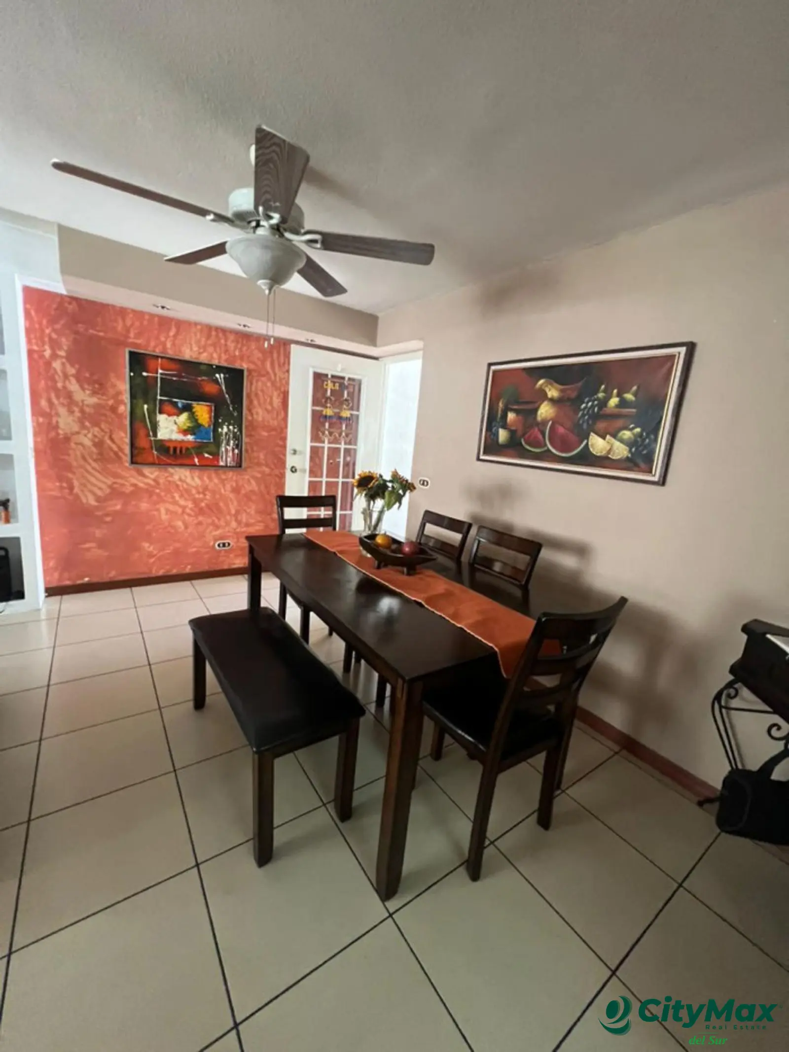 Casa en Venta Jardines de Verona. - foto 2