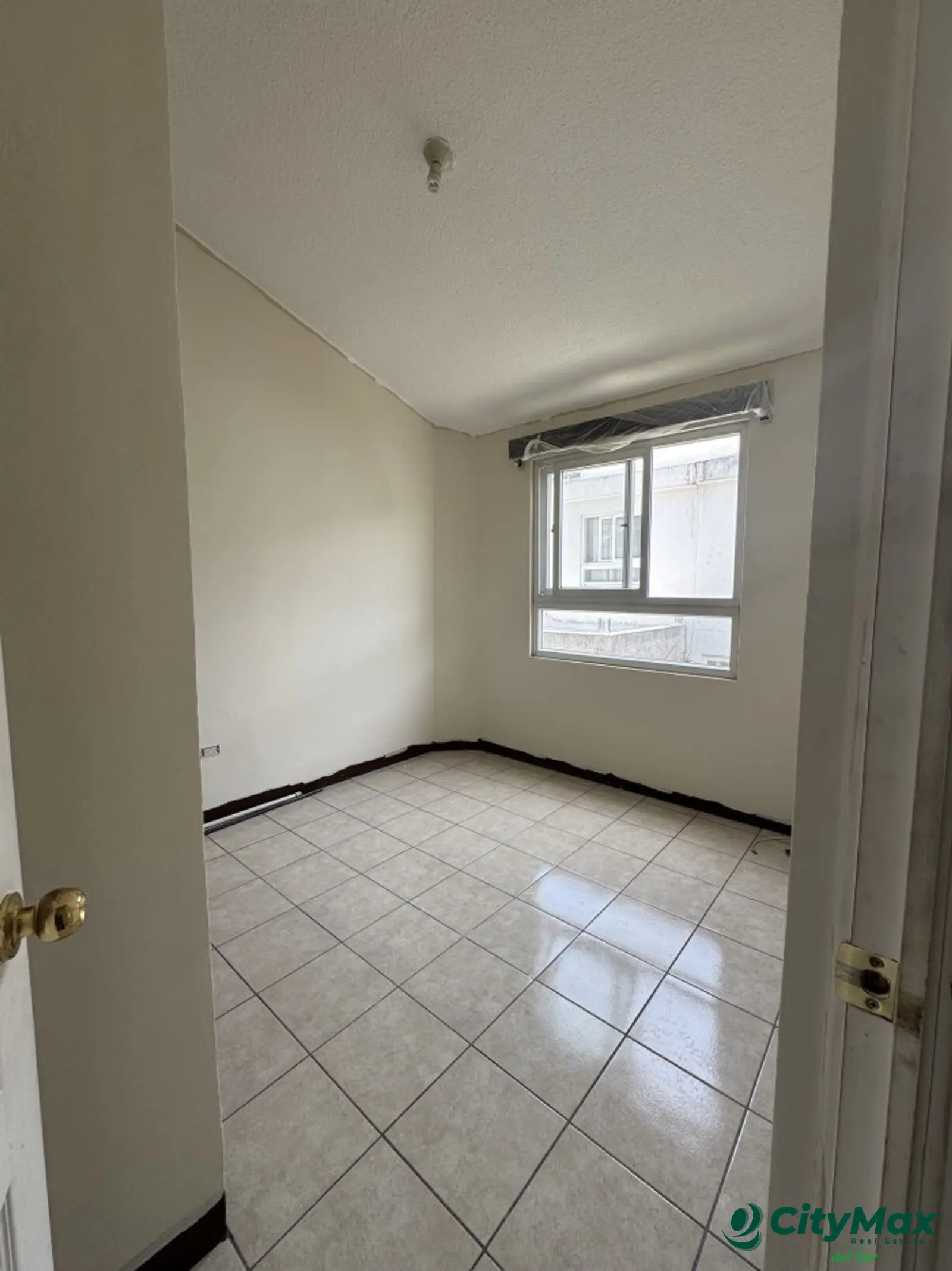 Rento Casa en Cond. Atras de Plaza Villa Nueva - foto 14