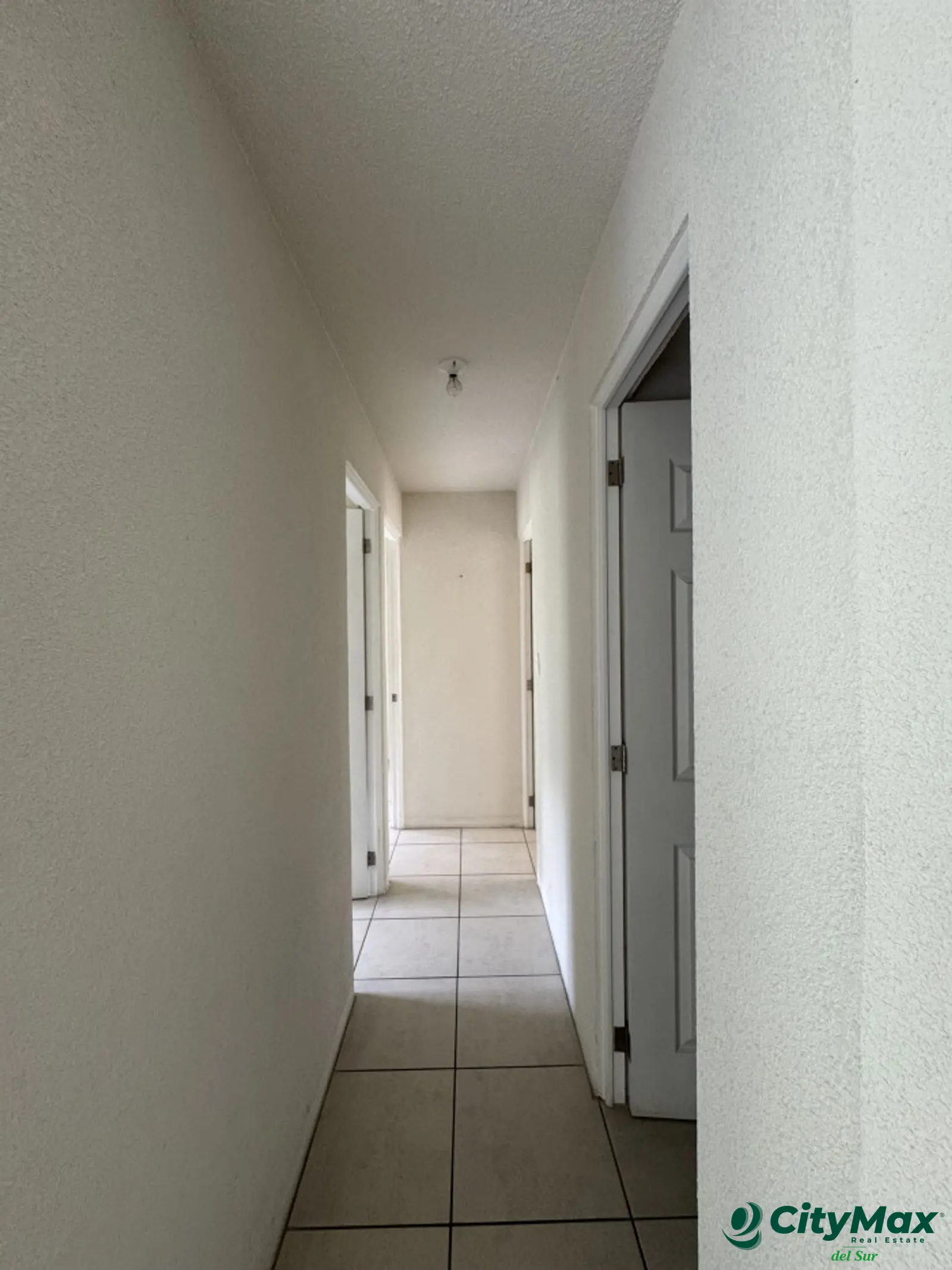 Vendo Apartamento en Edificio Entre Valles Villa Nueva  - foto 19