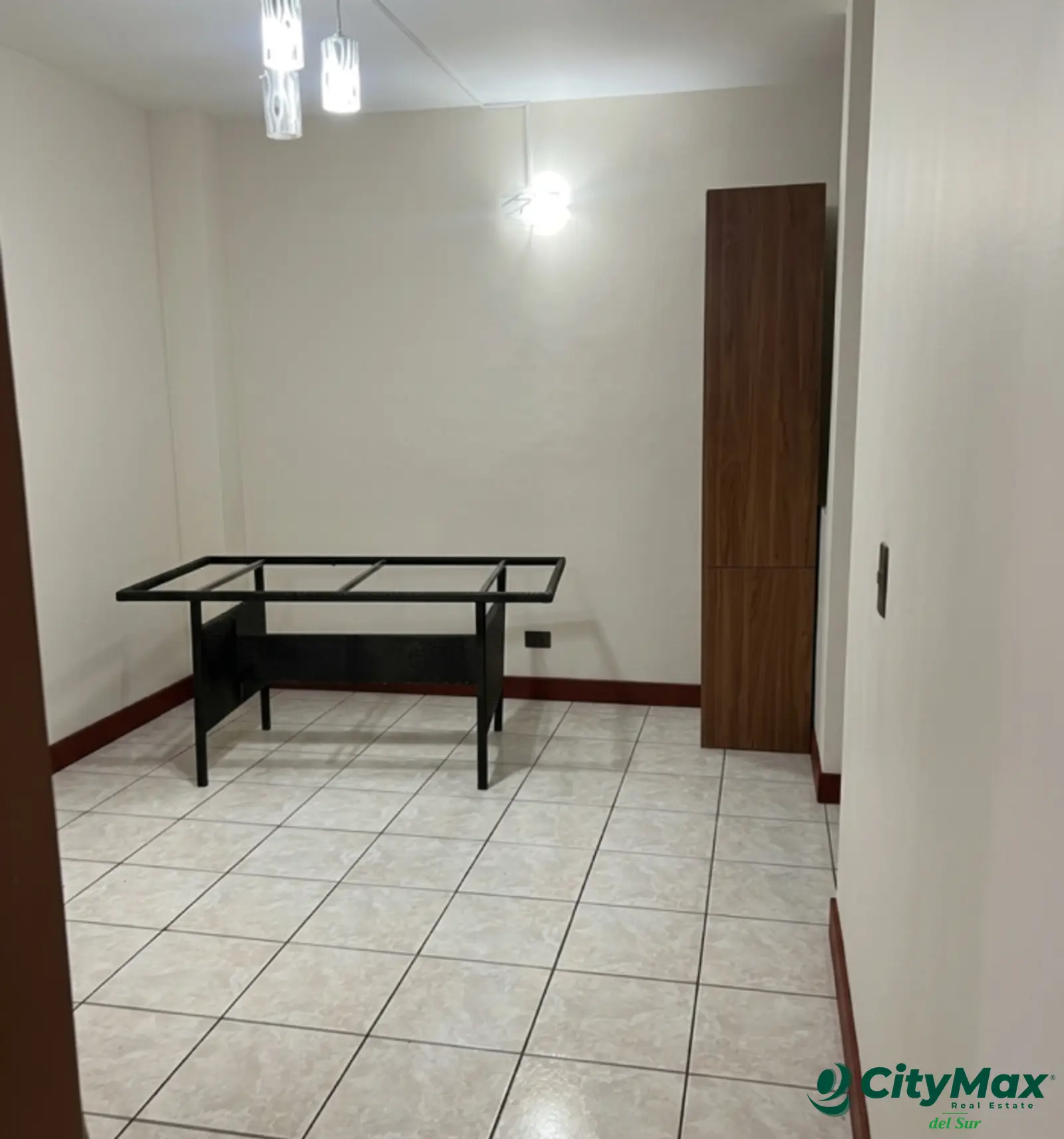 Casa en Venta Zona 18 dentro de residencial  - foto 12