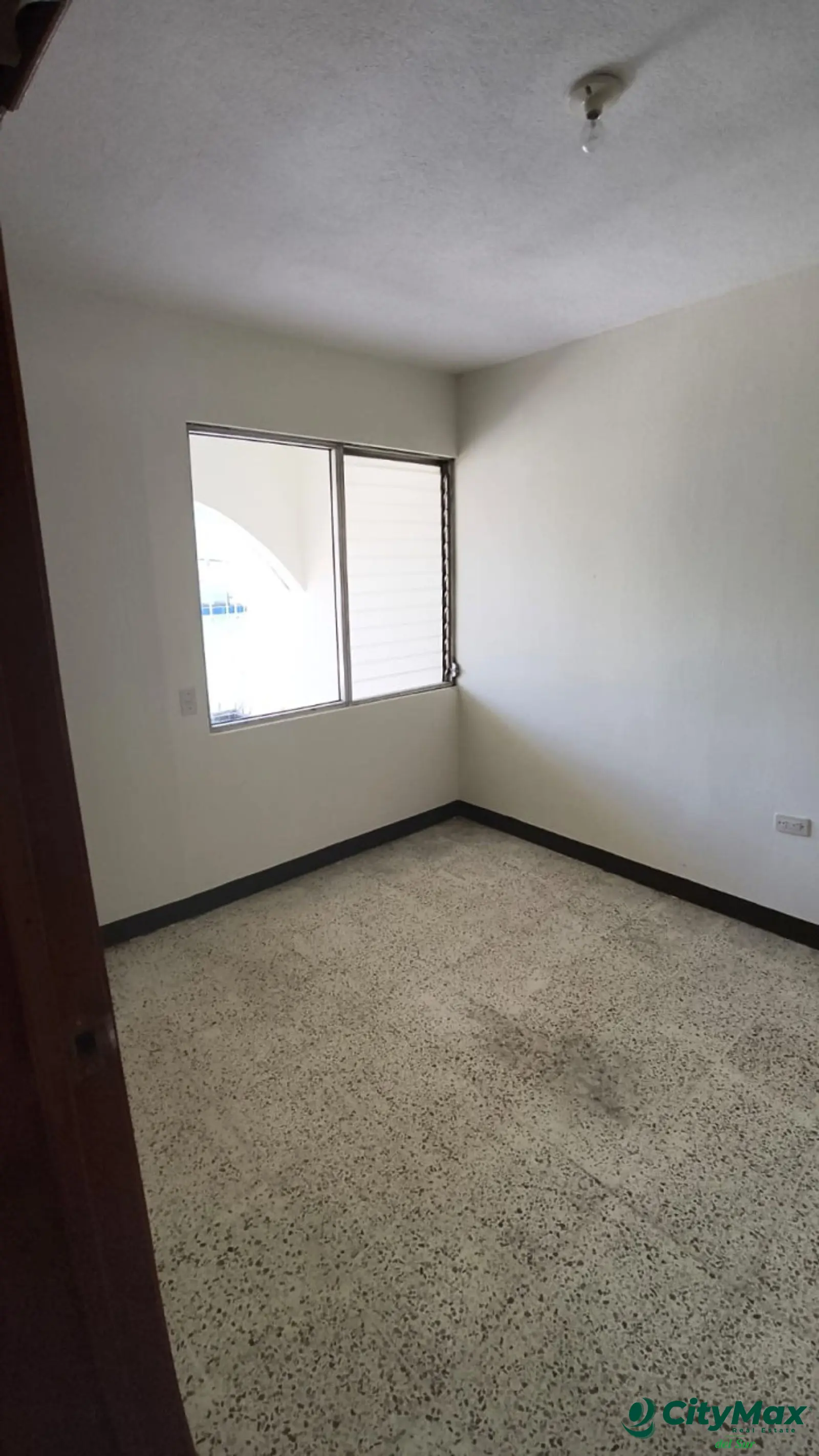 Casa en venta en zona 18 Altos de la Atlántida - foto 25