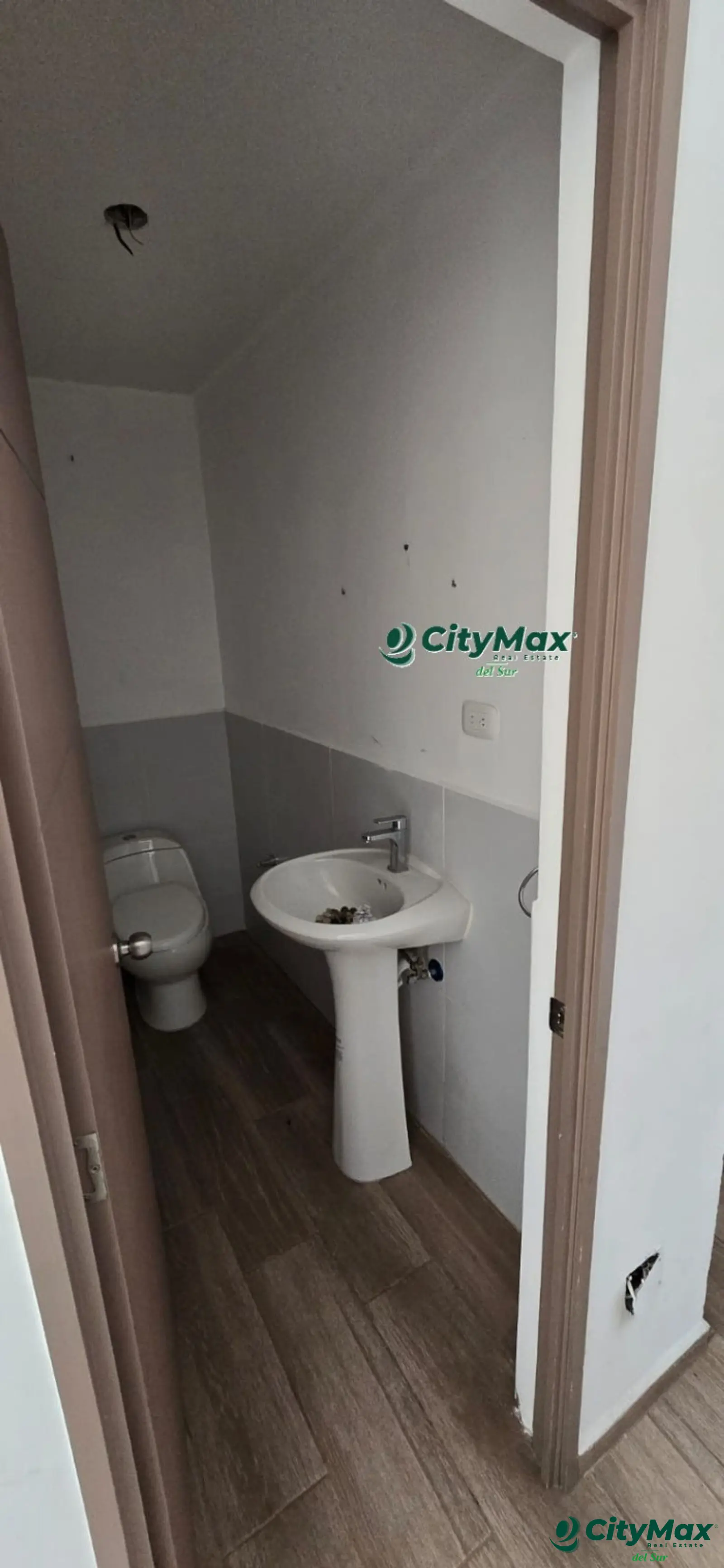Casa en venta en Andana 2 en Hacienda de Las Flores - Servicio Sanitario de visita