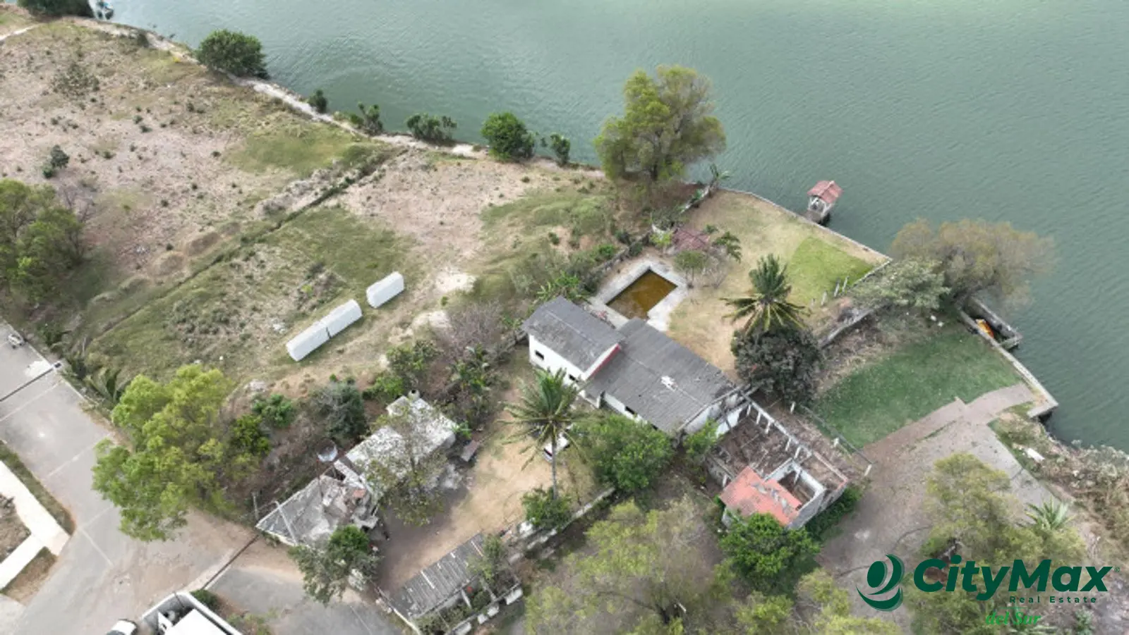 Chalet en venta a orilla del lago Amatitlán - foto 5