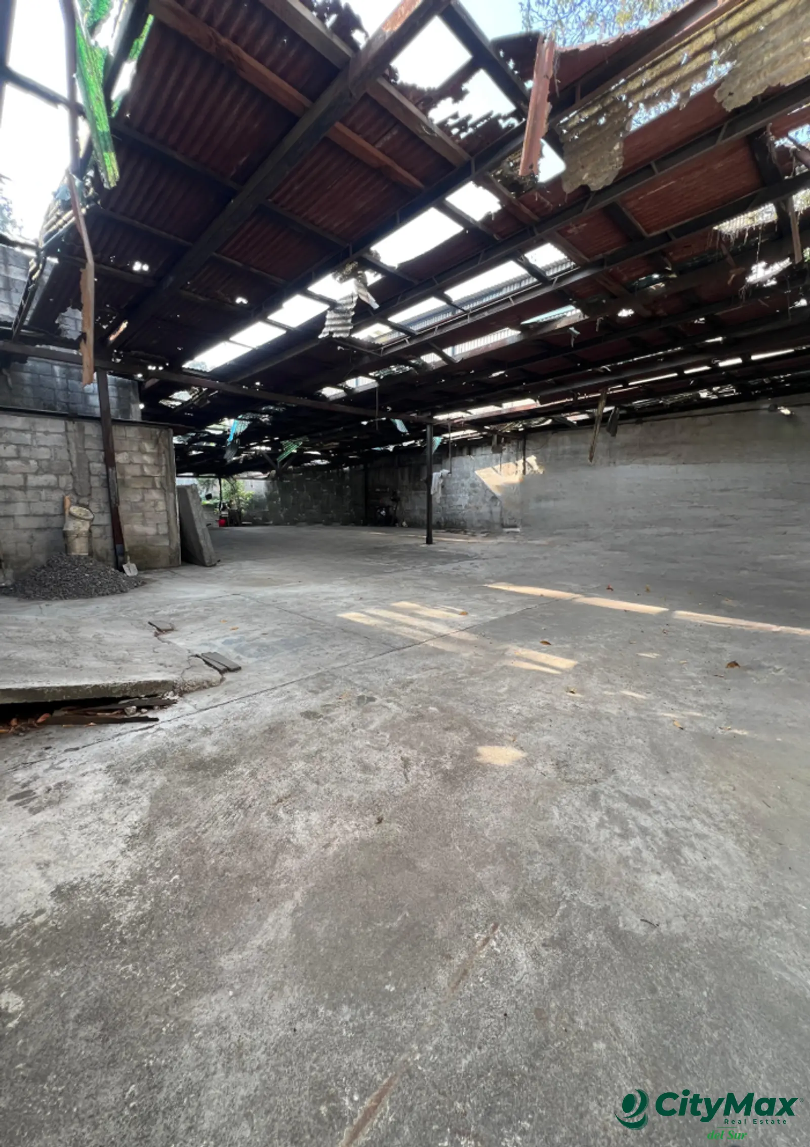 Casa en venta para uso comercial e industrial - foto 6