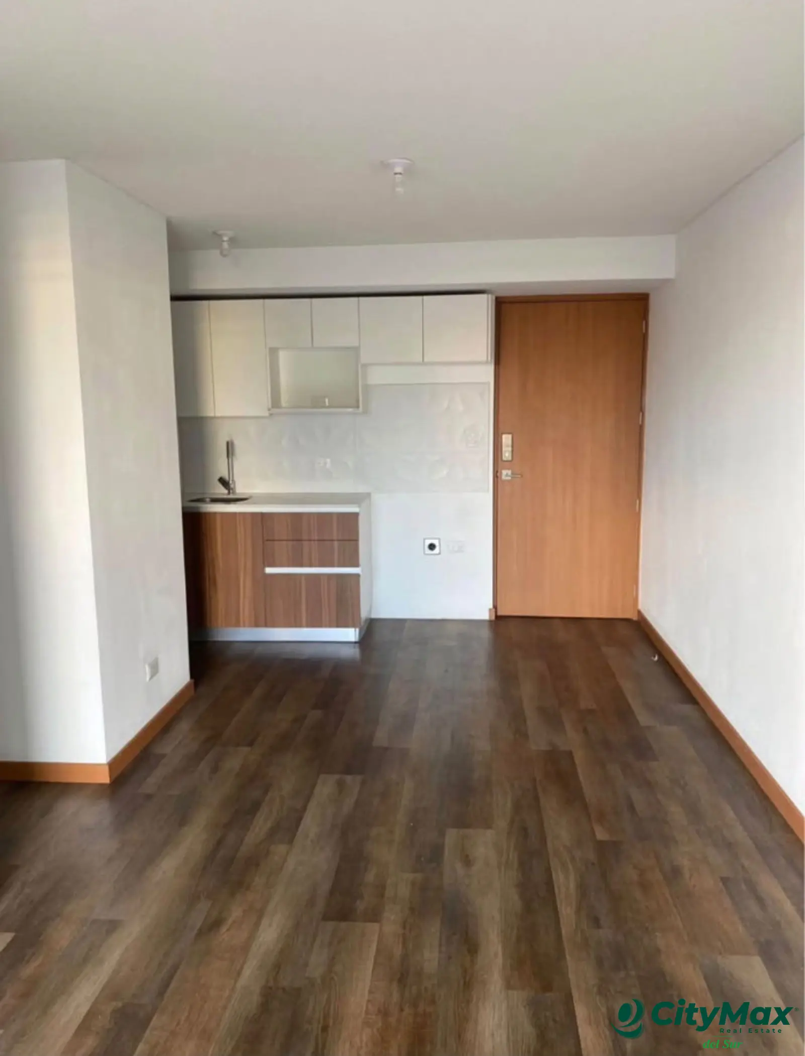 Apartamento en renta en Zona 11, Ciudad de Guatemala - foto 2