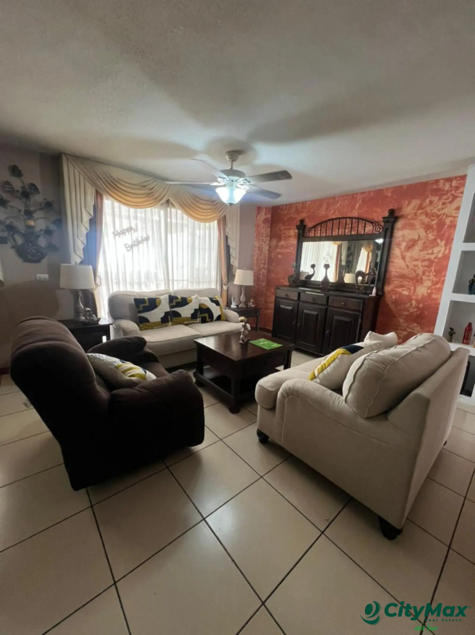 Casa en Venta Jardines de Verona. - foto 3