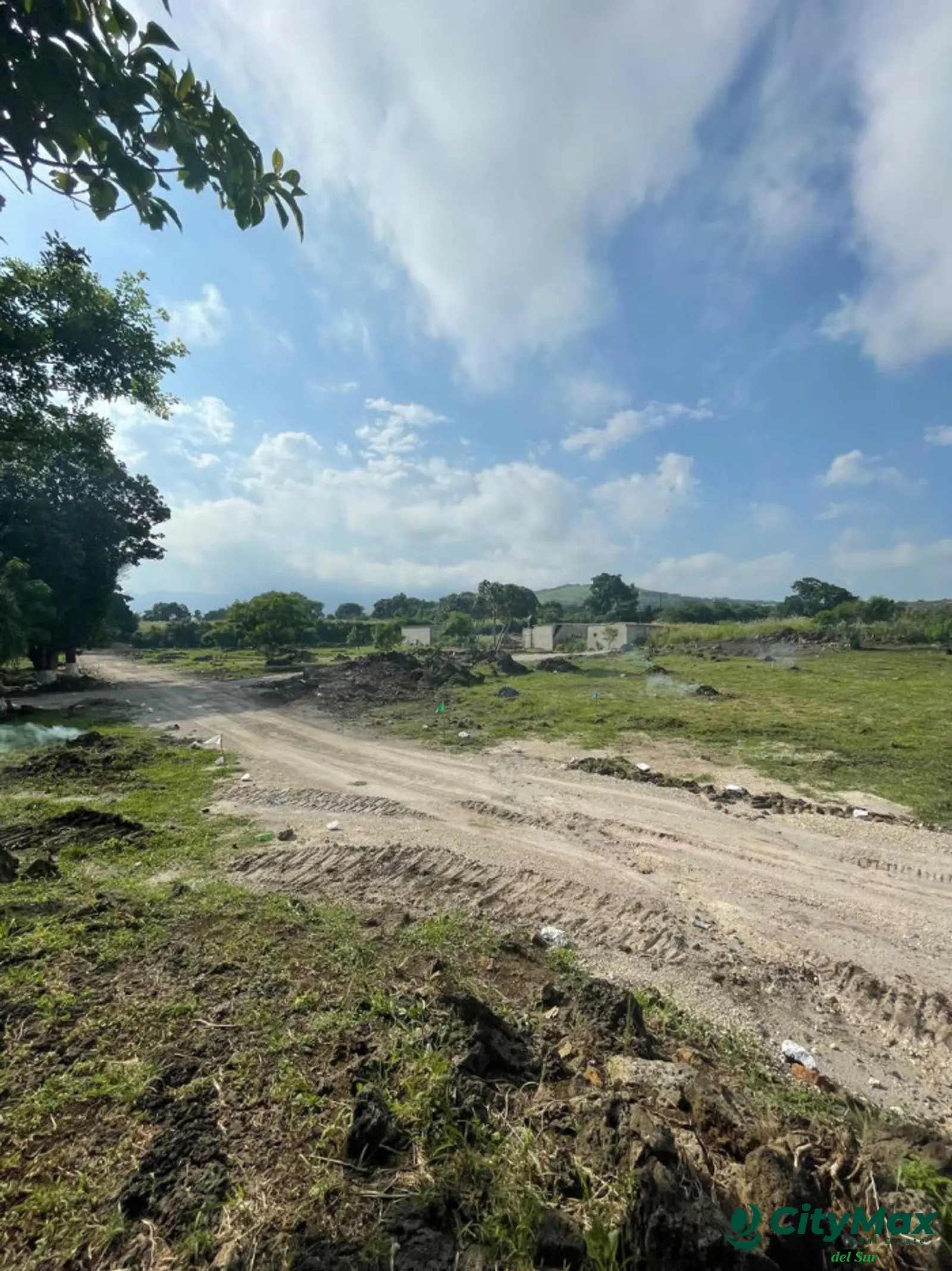Terreno en venta en residencial jocotillo Villa Canales - foto 3