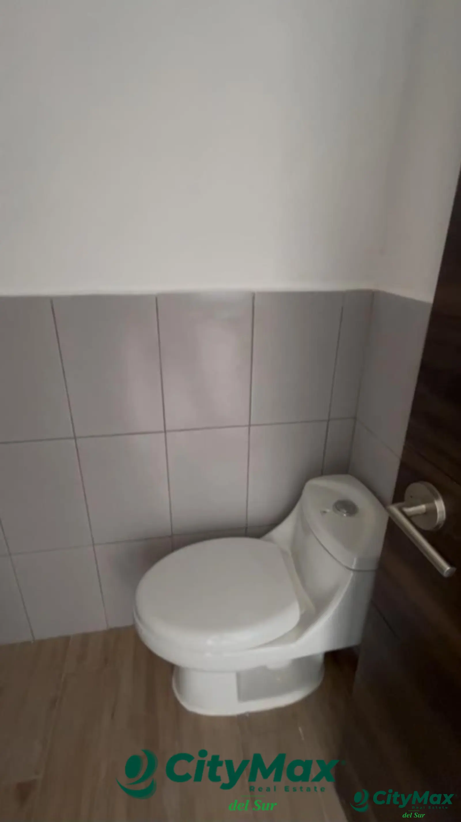 Clínica médica en renta - foto 7