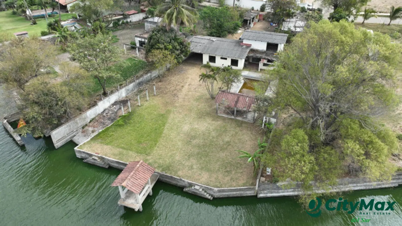 Chalet en venta a orilla del lago Amatitlán - foto 11